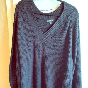Black long v neck sweater SZ XXL